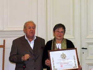 Nakashima Foundation for Peace Board Member, Irene Goldman accepts awards on behalf of the Foundation from Russian Academy of Arts President, Zurab Tsereteli, at the Praesidium meeting of the Academy.